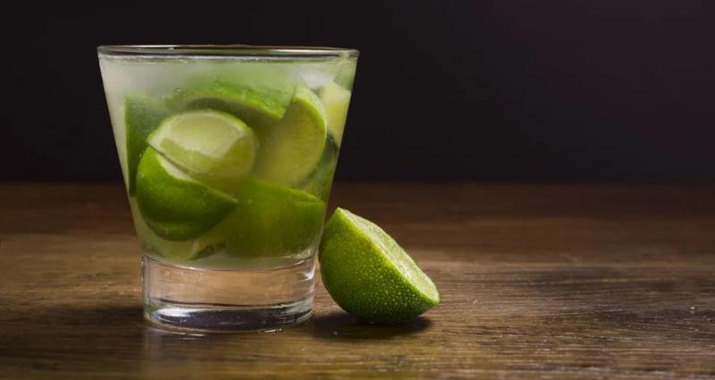 Lojas de bebidas alcoólicas do Canadá retiram vodkas russas das prateleiras após invasão à Ucrânia
